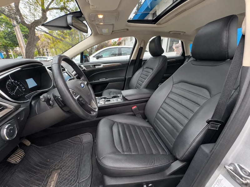 Ford FUSION 2.0 AUT 2019 - Imagen 9 de 20