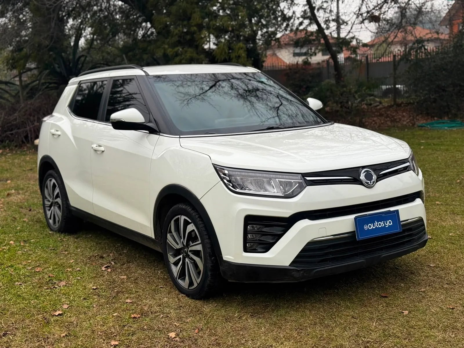 SsangYong TIVOLI LIMITED 2022 - Foto 3 de 8