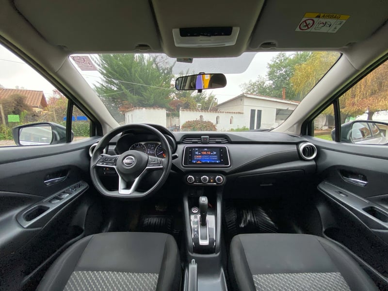 Nissan VERSA CVT 1.6 AUT 2023 - Imagen 8 de 18