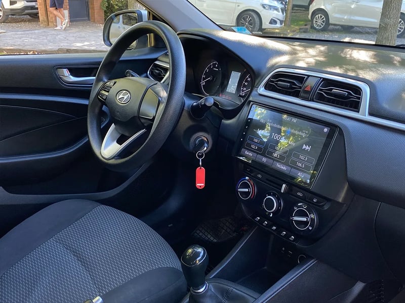 Hyundai VERNA CB 1.4 2022 - Imagen 11 de 20