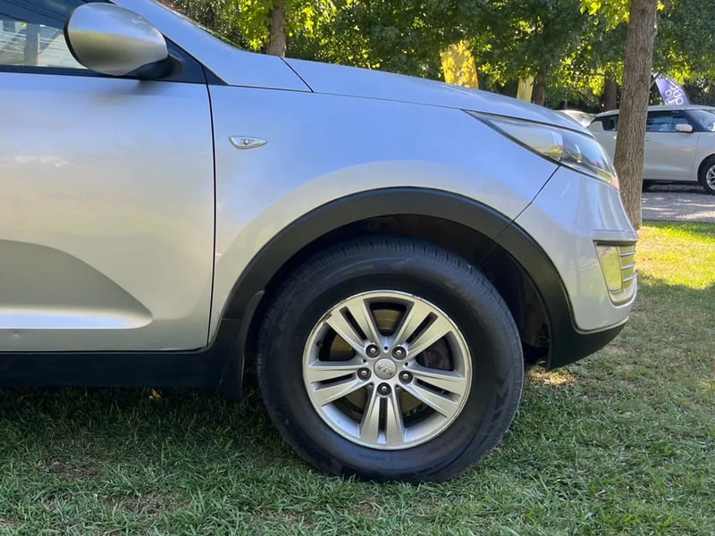 Kia SPORTAGE GSL 2.0 2013 - Imagen 10 de 11