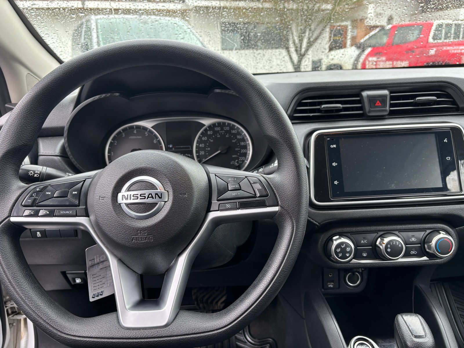 Nissan VERSA CVT 1.6 AUT 2022 - Imagen 3 de 12