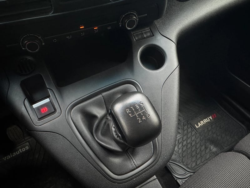 Peugeot Partner 2024 - Imagen 4 de 8