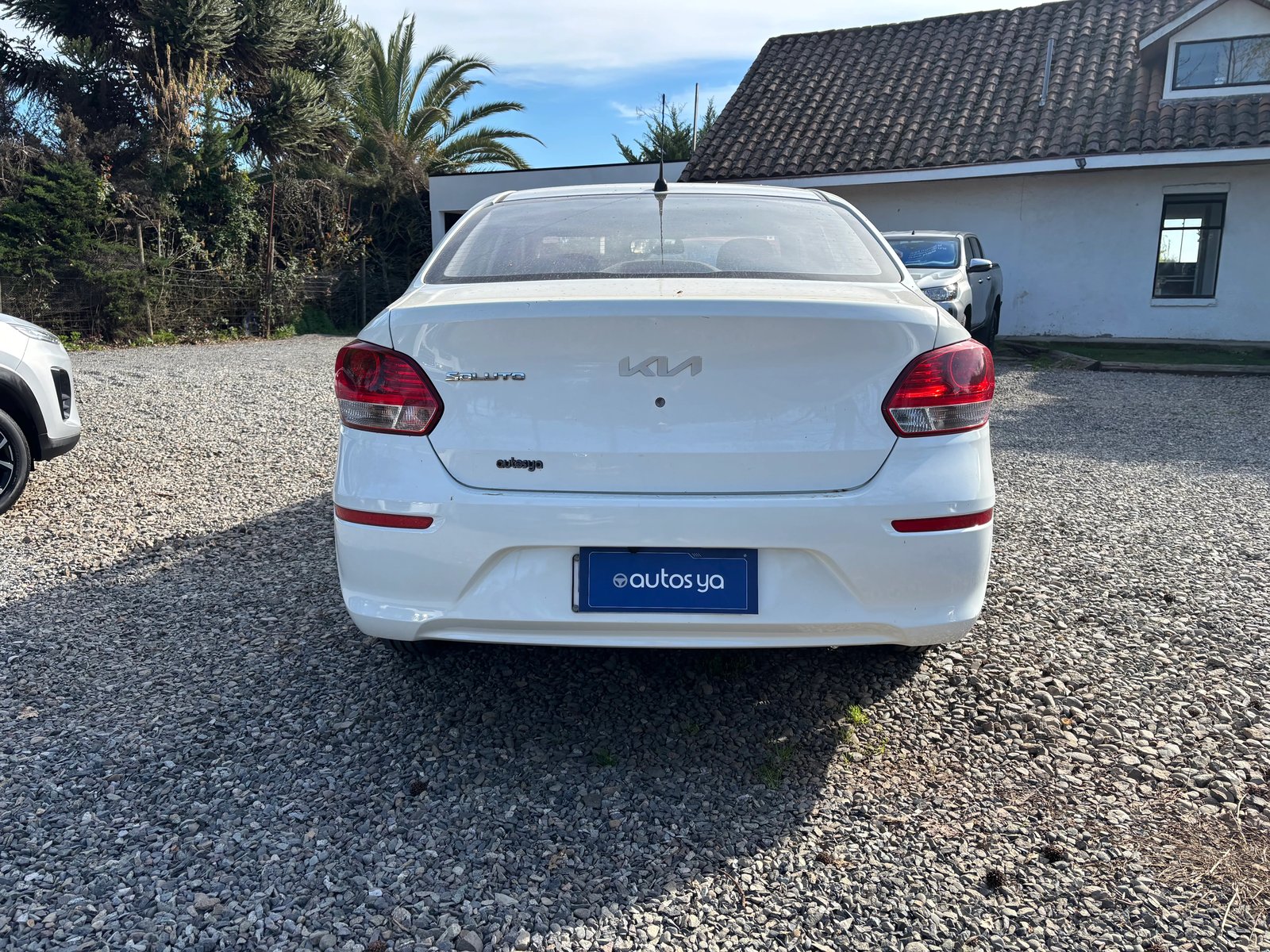 Kia SOLUTO LX 1.4 2022 - Foto 2 de 10