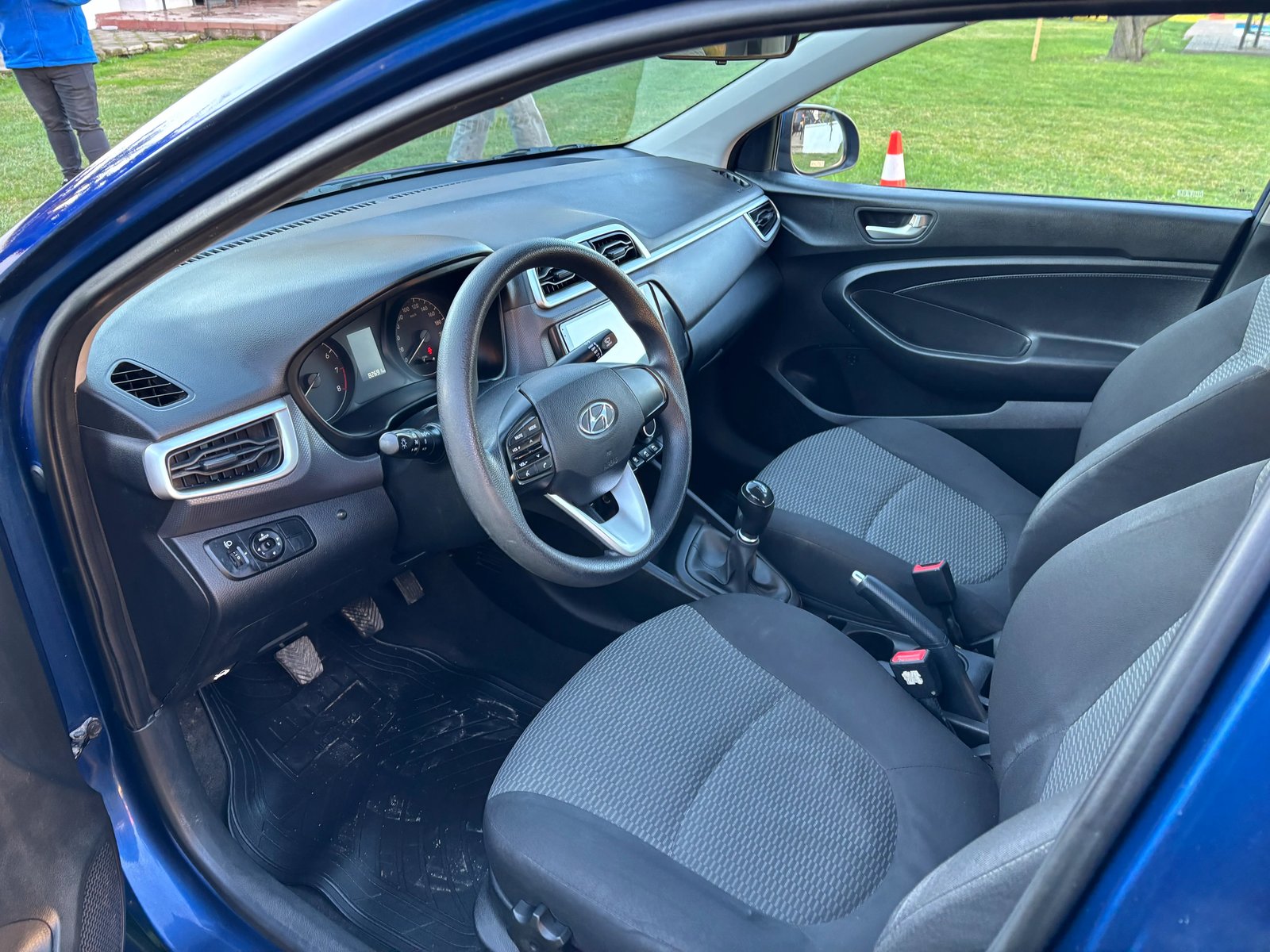 HYUNDAI VERNA CB 1.4 2022 - Imagen 6 de 18