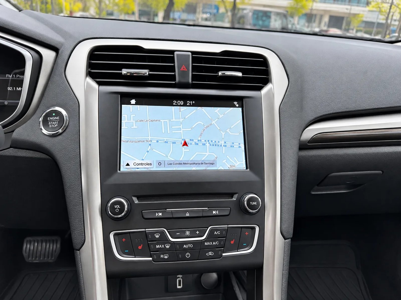 Ford FUSION 2.0 AUT 2019 - Foto 4 de 20