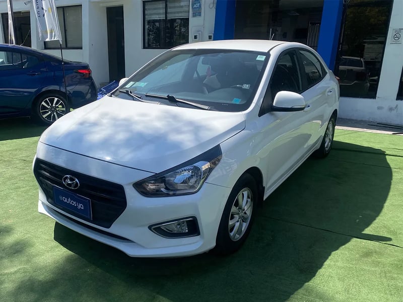 Hyundai VERNA CB 1.4 MT PUS 2022