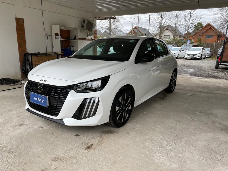 Peugeot 208 PURETECH 4X2 1.2 2024 - Imagen 8 de 14
