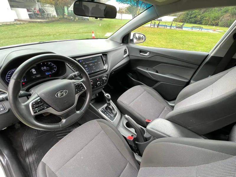 Hyundai ACCENT HCI 1.6 AUT 2022 - Imagen 10 de 20