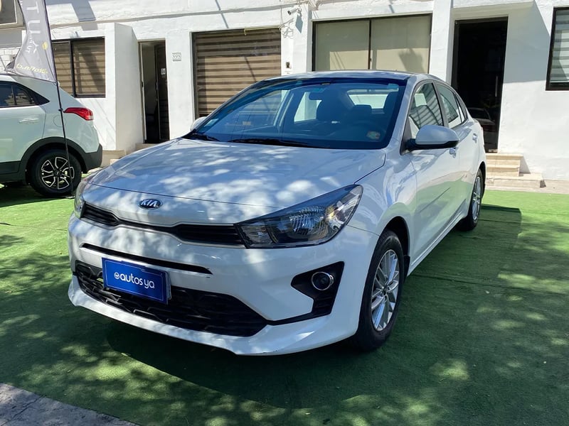Kia RIO 4 6MT 1.4 2022