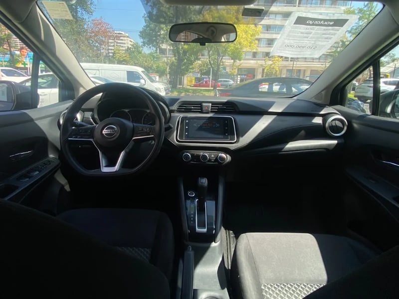 Nissan VERSA CVT 1.6 AUT 2023 - Imagen 5 de 10