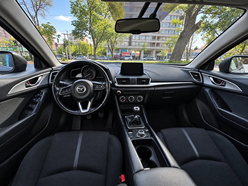 Mazda NEW 3 2.0 2019 - Imagen 12 de 20