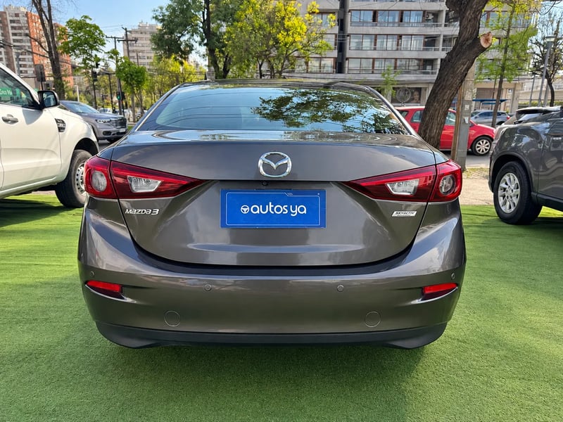 Mazda NEW 3 2.0 2019 - Imagen 9 de 20