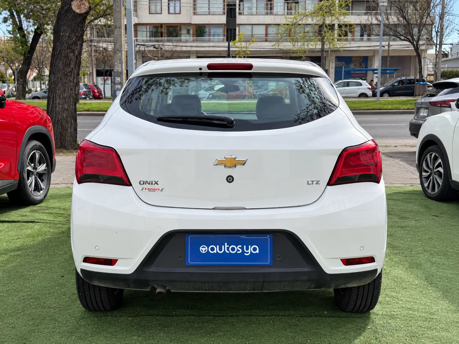 Chevrolet ONIX LTZ 1.4 2018 - Foto 5 de 18