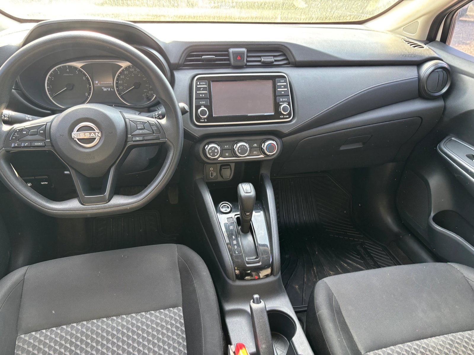 Nissan VERSA SENSE CVT 1.6 2023 - Foto 5 de 7