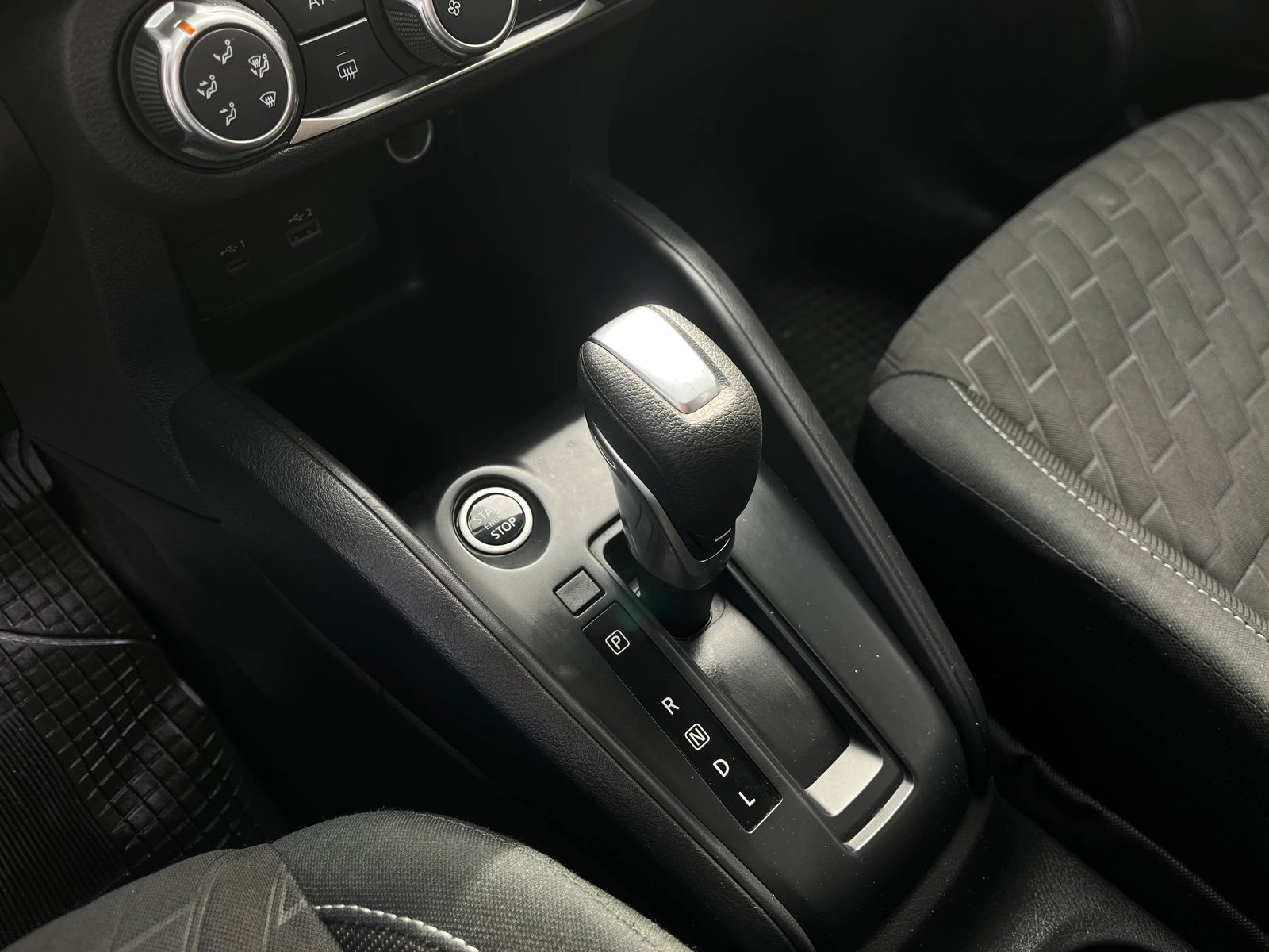 Nissan KICKS ADVANCE CVT MC 2024 - Imagen 19 de 20