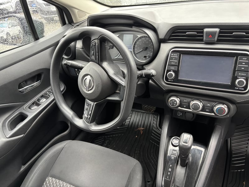 Nissan VERSA 4X2 1.6 AUT 2023 - Imagen 6 de 6