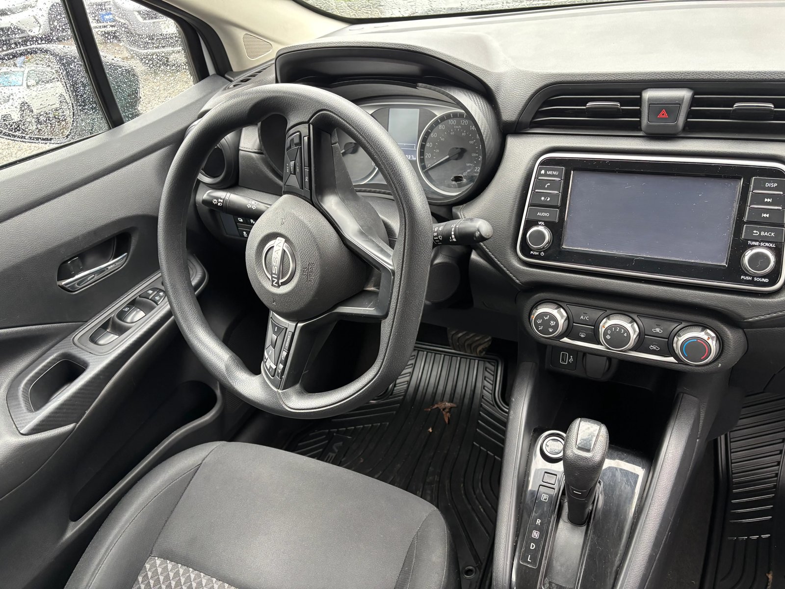 Nissan VERSA 4X2 1.6 AUT 2023 - Imagen 6 de 6