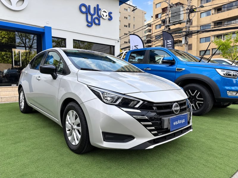 Nissan VERSA 4X2 1.6 AT 2023 - Imagen 14 de 20