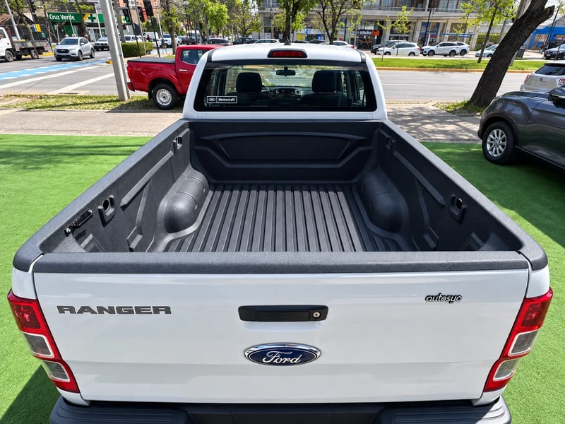 Ford RANGER XL 4X4 2.2 2023 - Imagen 11 de 20