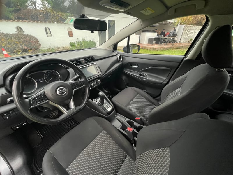 Nissan VERSA 1.6 AUT 2022 - Imagen 9 de 20