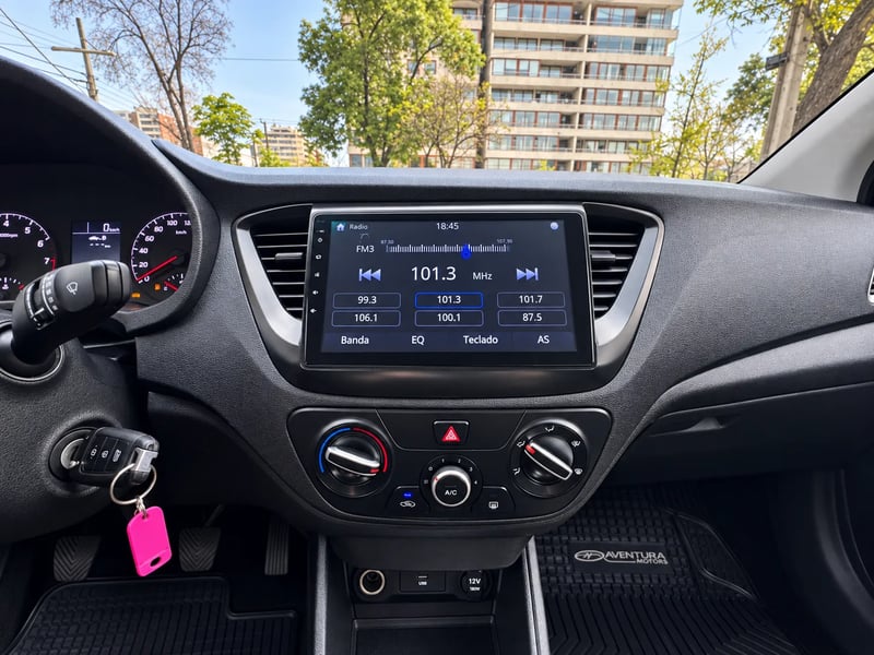 Hyundai ACCENT HCI 1.4 2021 - Imagen 10 de 20