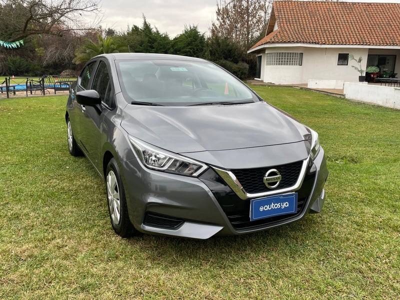 Nissan VERSA 1.6 AUT 2022 - Imagen 14 de 20