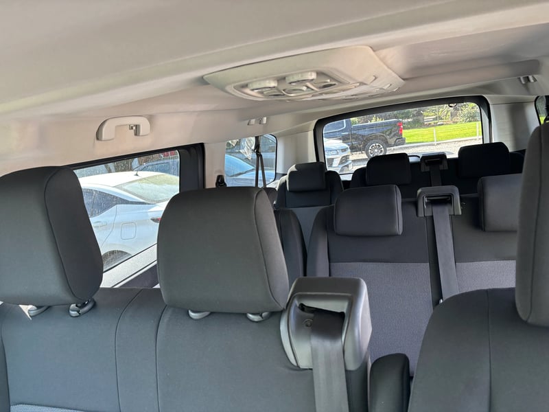 Peugeot TRAVELLER L3 BLUE HDI 180 2.0 2023 - Imagen 7 de 15