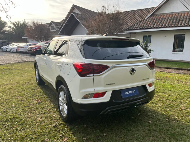 SsangYong KORANDO 1.5 2022 - Imagen 3 de 20