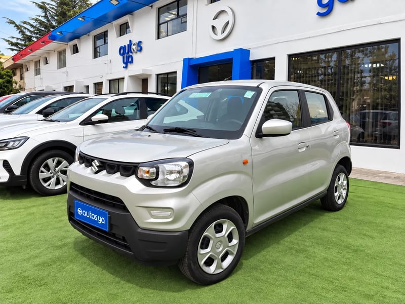 Suzuki SPRESSO GLX HB 1.0 2022 - Imagen 17 de 18