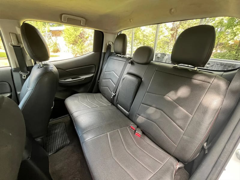 Mitsubishi L200 WORK CR WF 2.4 2023 - Imagen 9 de 12