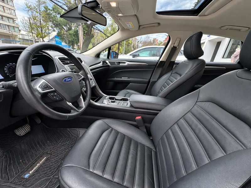 Ford FUSION 2.0 AUT 2019 - Imagen 8 de 20