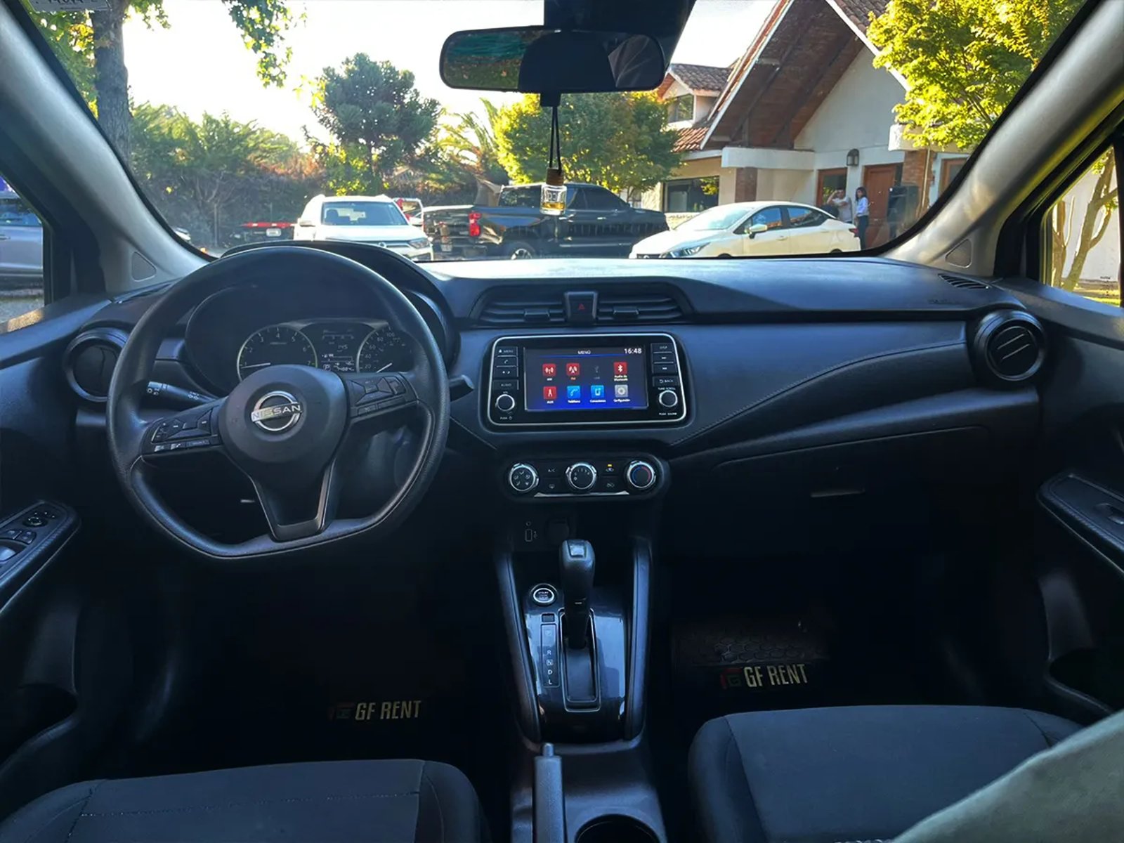 NISSAN NEW VERSA SENSE 4X2 1.6 AUT 2023 - Foto 4 de 15