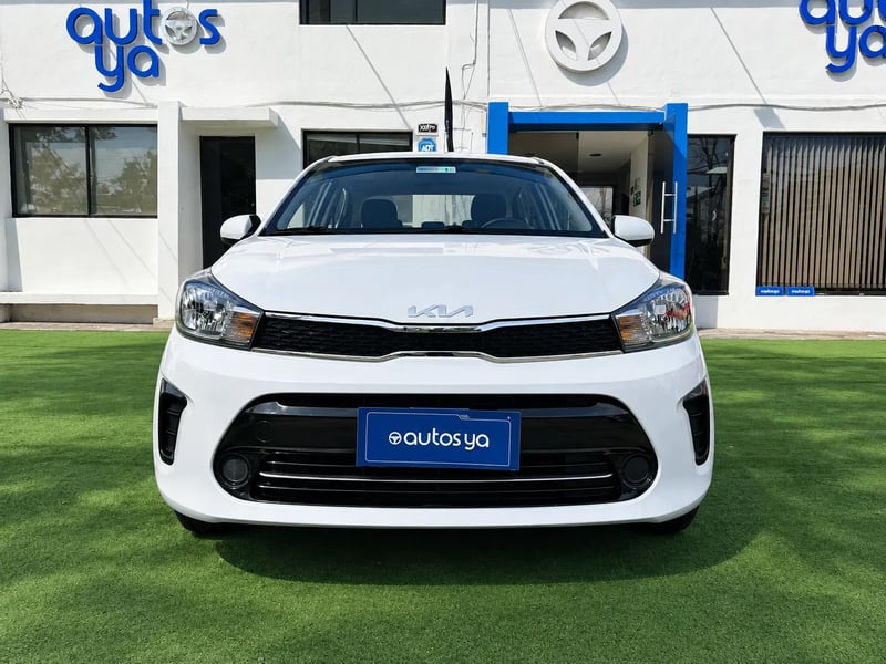 Kia SOLUTO LX 1.4 2022 - Imagen 17 de 20