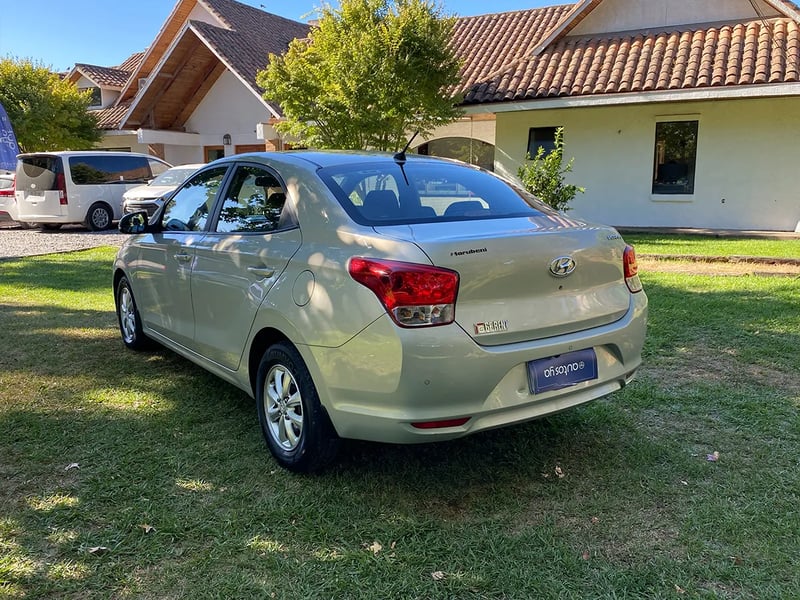 Hyundai VERNA CB 1.4 2022 - Imagen 17 de 20