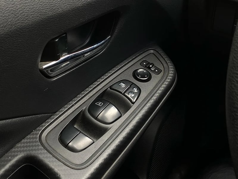 Nissan VERSA cvt 1.6 AT 2023 - Imagen 6 de 18