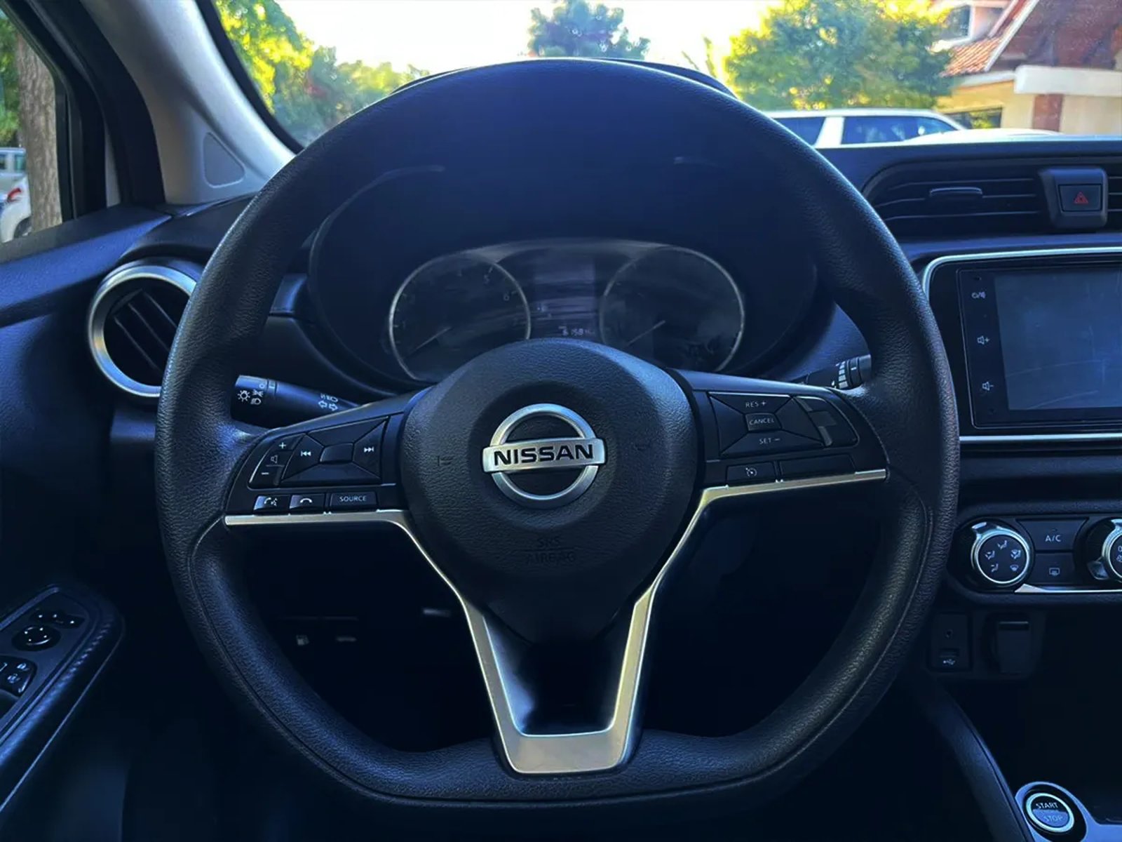 Nissan VERSA CVT 1.6 AUT 2023 - Foto 3 de 10