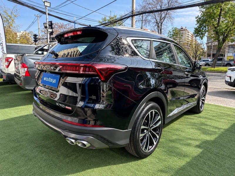 Jetour X70 PLUS 1.5 AT 2024 - Imagen 19 de 20