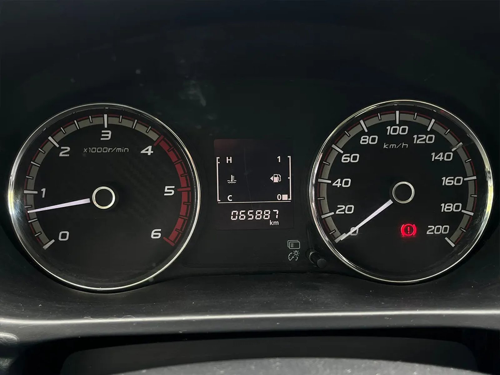 Mitsubishi L200 WORK CR WF 2.4 2023 - Foto 5 de 12