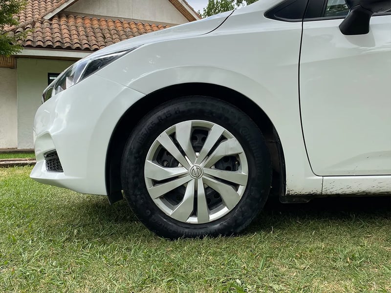 Nissan VERSA cvt 1.6 AT 2023 - Imagen 14 de 18