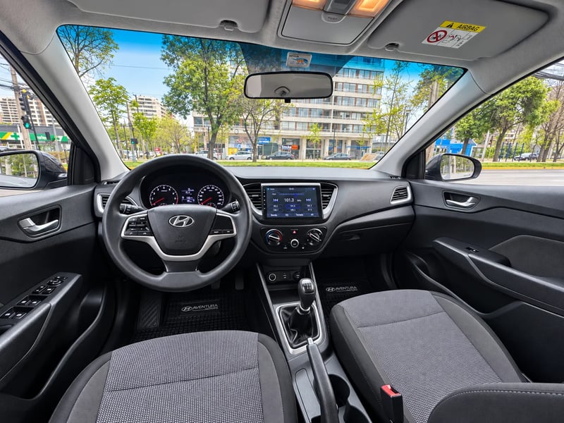 Hyundai ACCENT HCI 1.4 2021 - Imagen 13 de 20