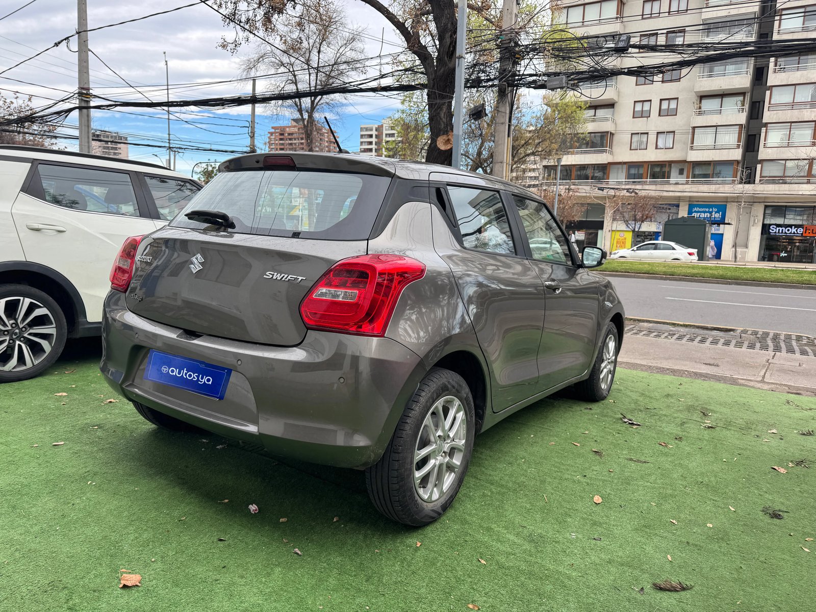 Suzuki SWIFT 2023 - Foto 2 de 8