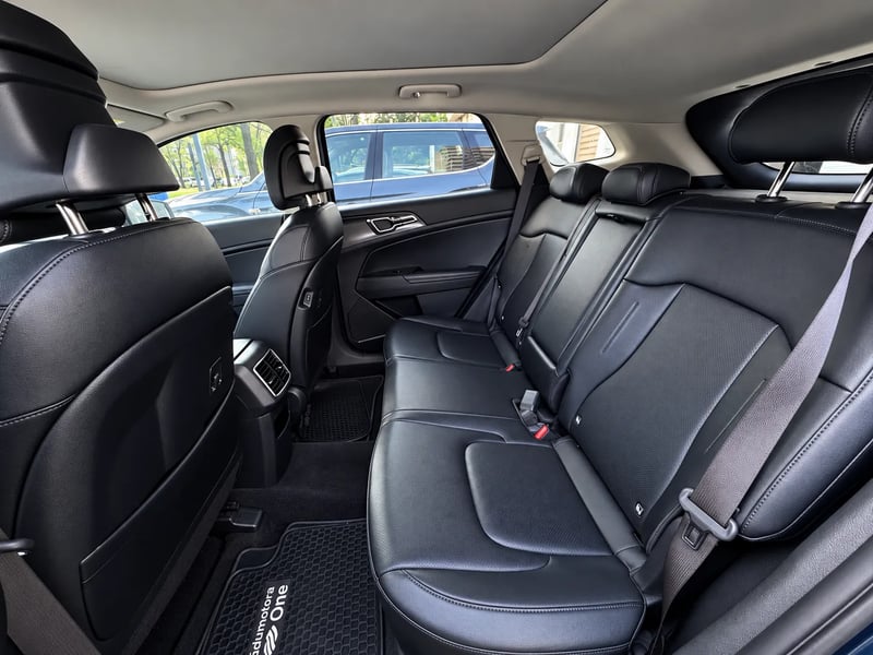 Toyota SPORTAGE EX DSL 4X4 2.0 AUT 2024 - Imagen 12 de 20