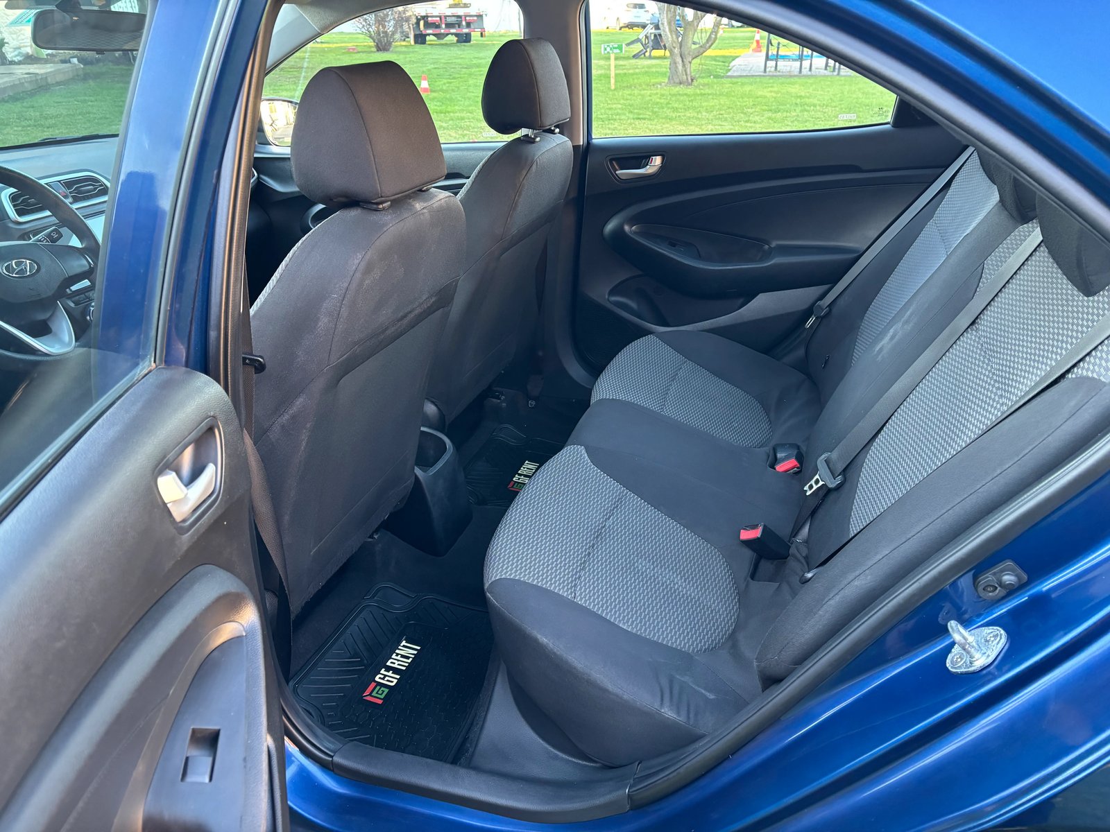 HYUNDAI VERNA CB 1.4 2022 - Imagen 13 de 18