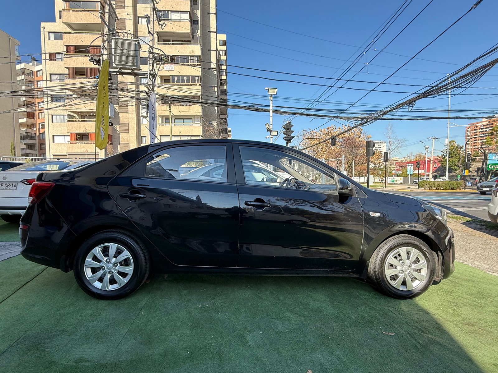 KIA SOLUTO 1.4 2022 - Imagen 9 de 20