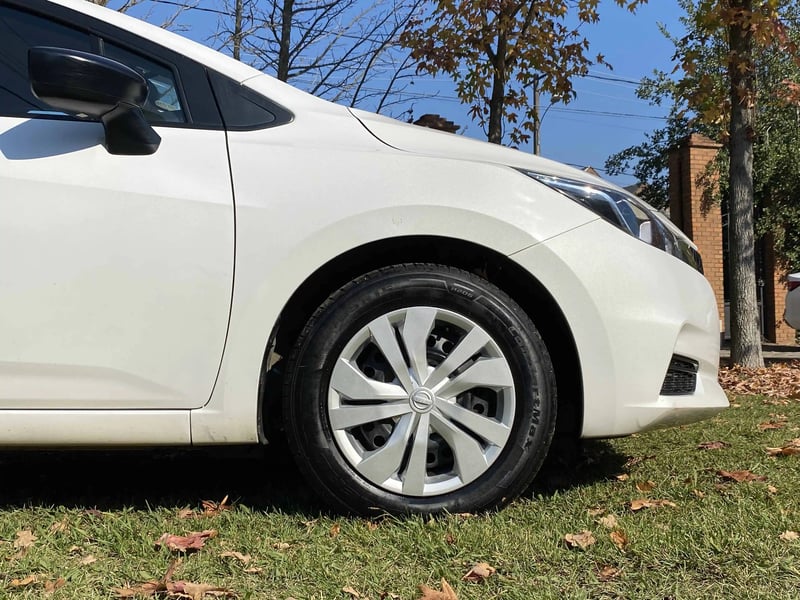 Nissan VERSA CVT 1.6 AUT 2022 - Imagen 16 de 18