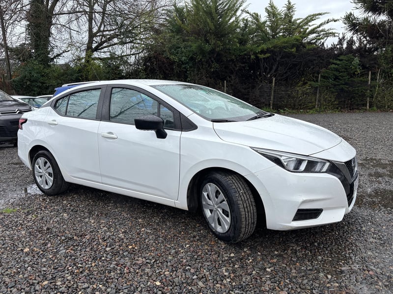 Nissan VERSA CVT 1.6 AUT 2022 - Imagen 11 de 12