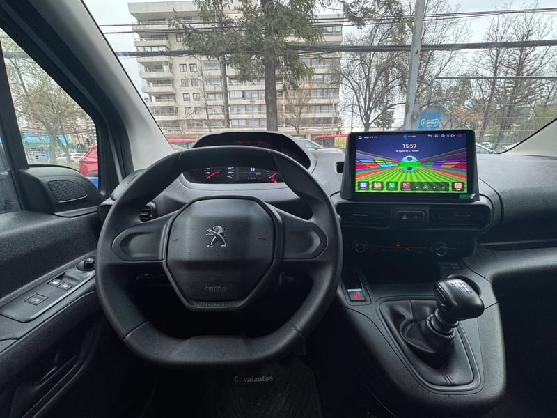 Peugeot Partner 2024 - Imagen 6 de 8