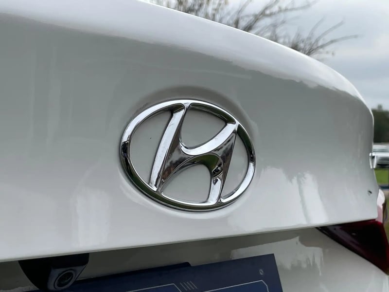 Hyundai ACCENT HCI 1.6 AUT 2022 - Imagen 19 de 20