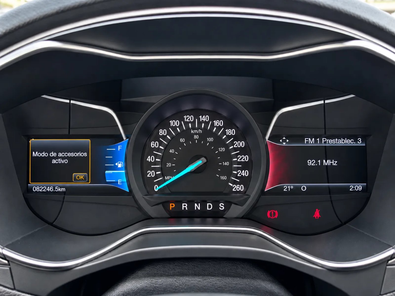 Ford FUSION 2.0 AUT 2019 - Foto 2 de 20